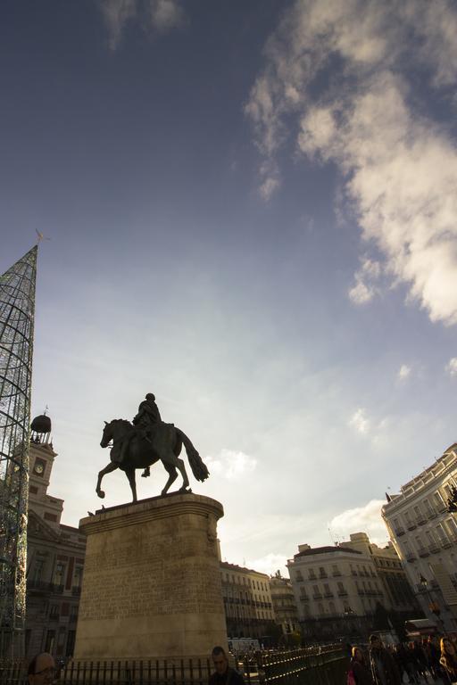 Hola Madrid Leilighet Eksteriør bilde